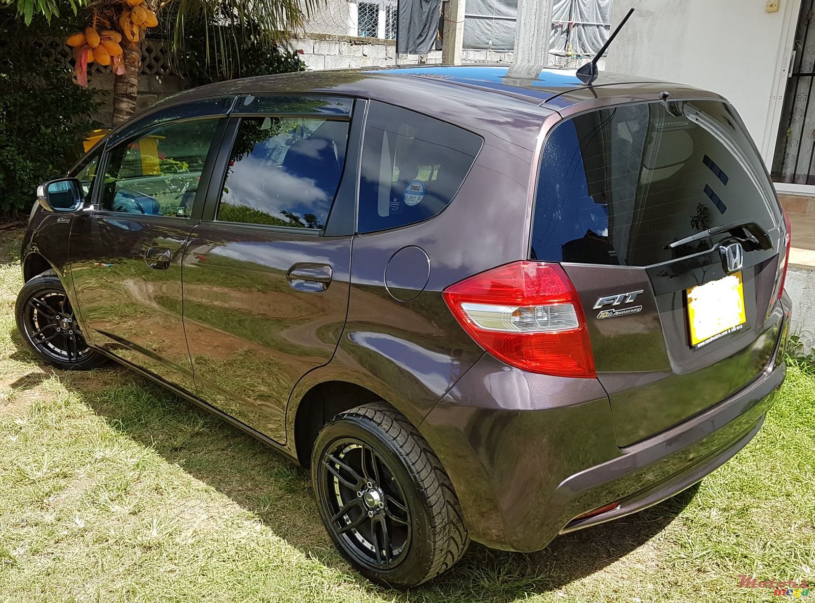 2012' Honda Fit 10th Anniversary 2nd Edition photo #3