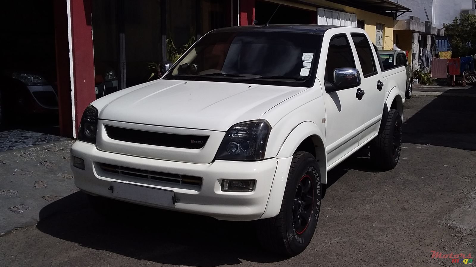 2008' Isuzu KB Series KB300 photo #2