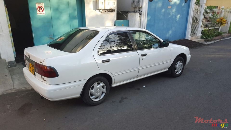 1999' Nissan Sunny PIONEER+AUX+CD+USB photo #5
