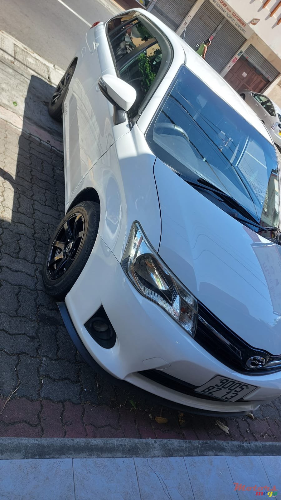 2013' Toyota Fielder photo #2