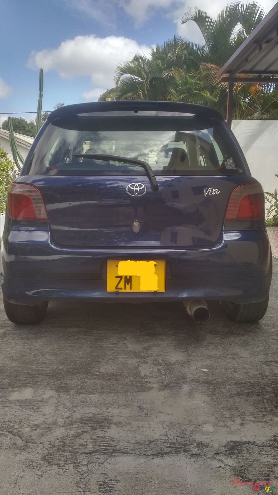 2000' Toyota Vitz photo #3