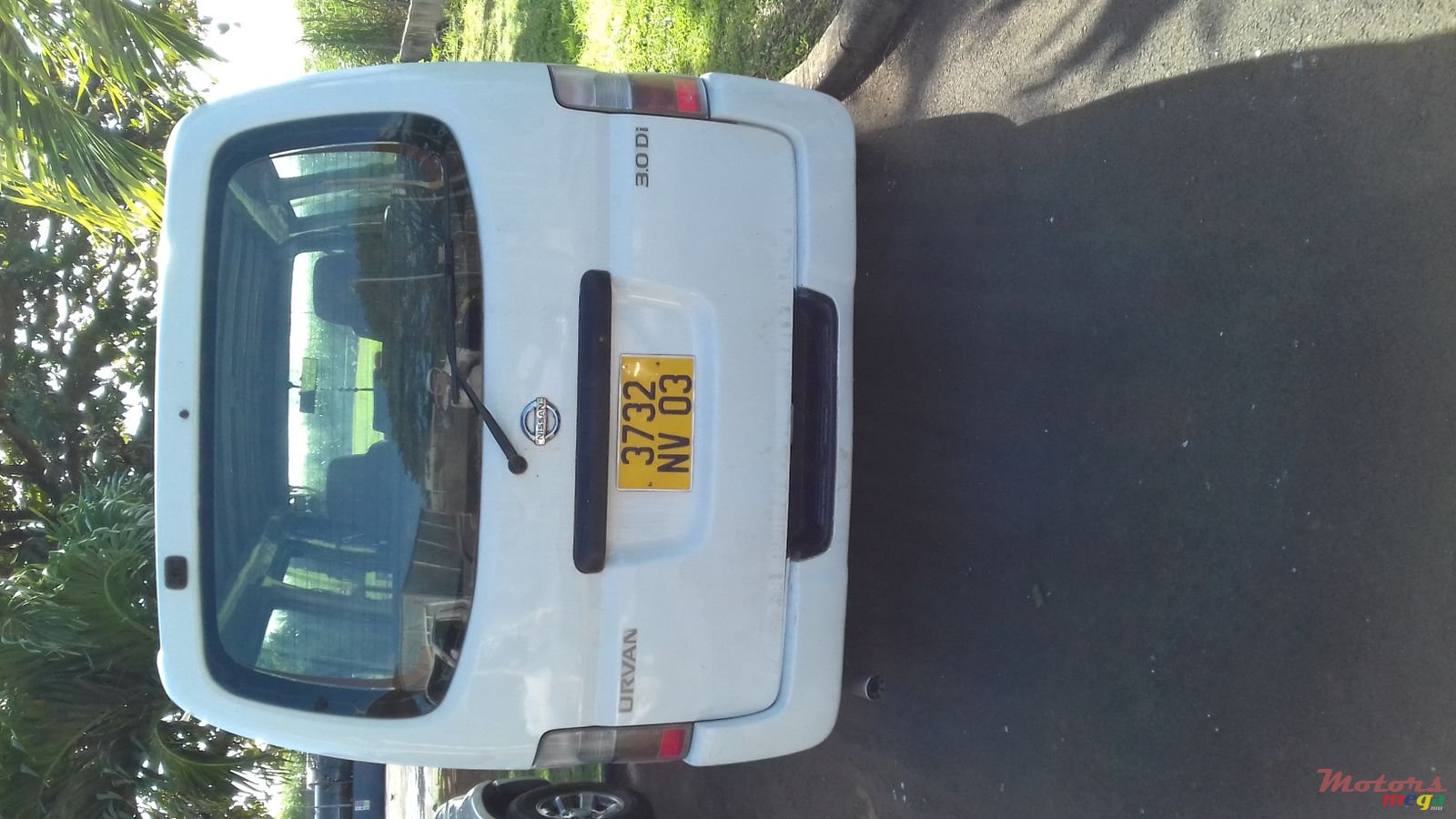 2003' Nissan Urvan photo #3