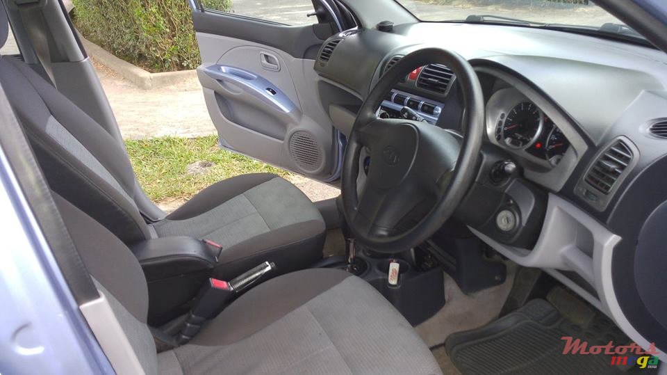 2005' Kia Picanto photo #5