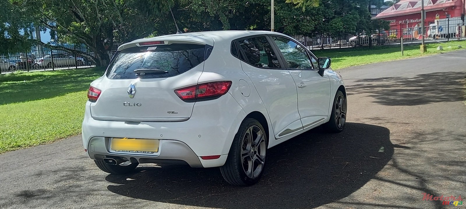 2017' Renault Clio GTLINE photo #4