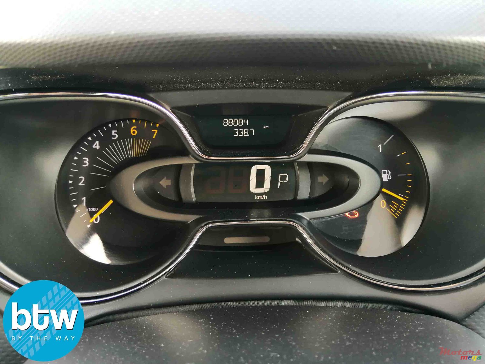 2016' Renault Captur photo #7