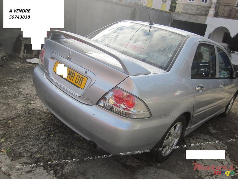 2008' Mitsubishi Lancer photo #4