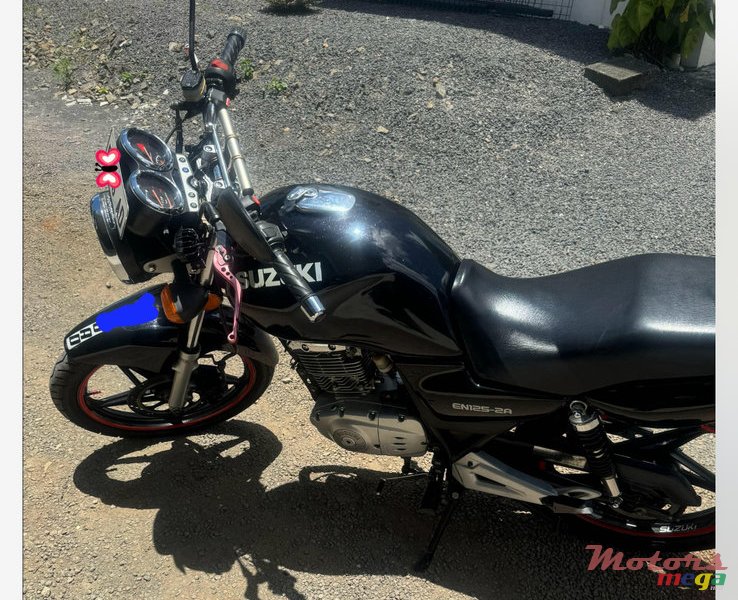 2018' Suzuki 125 cc photo #2