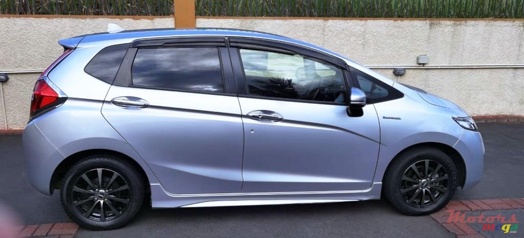 2015' Honda Fit L Package photo #4
