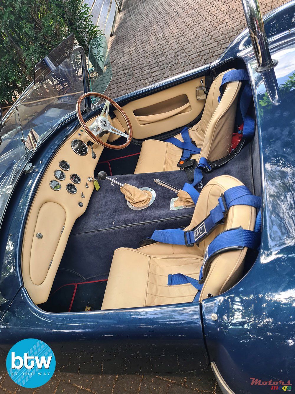 1970' AC Cobra photo #5