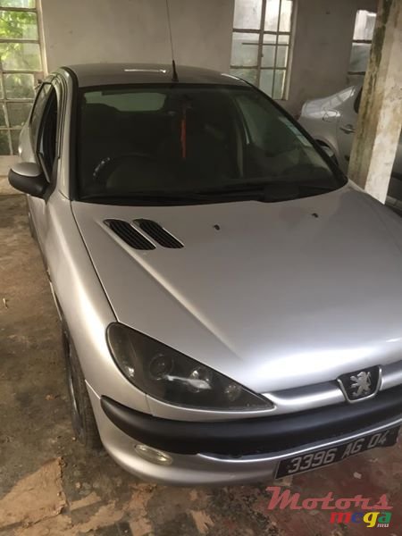 2004' Peugeot 206 photo #5