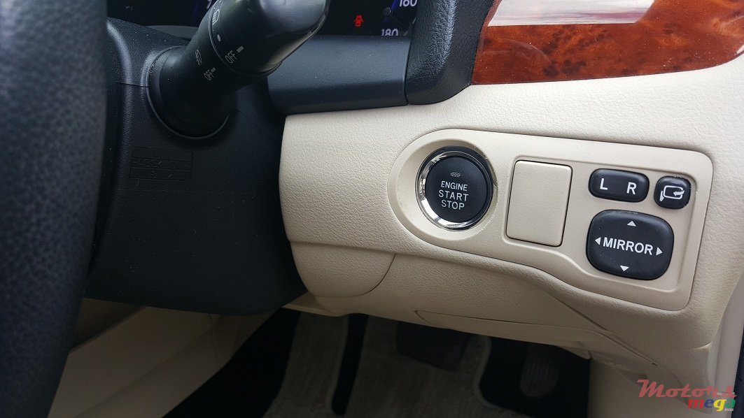 2014' Toyota Corona Premio photo #6