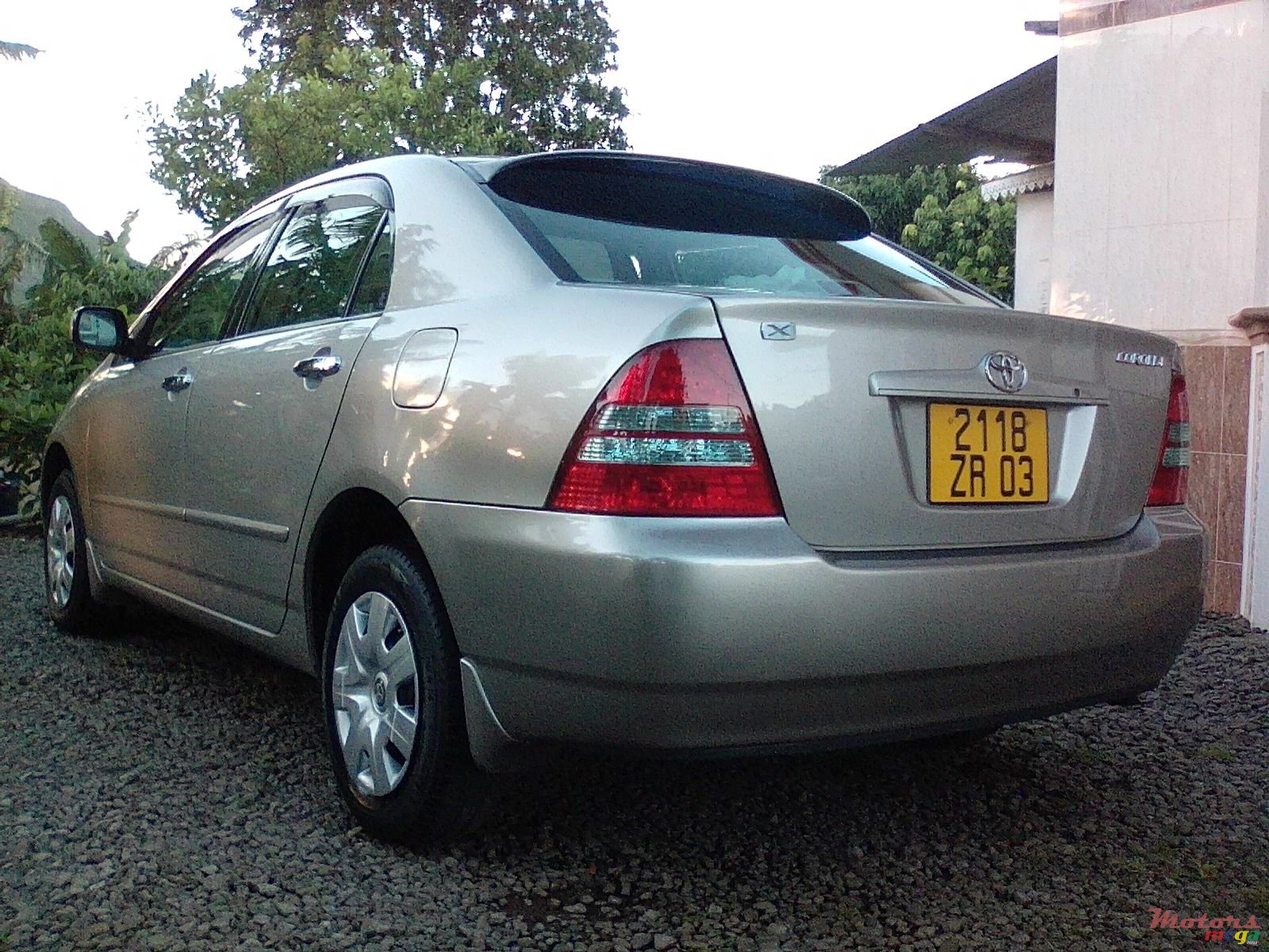 2003' Toyota photo #3