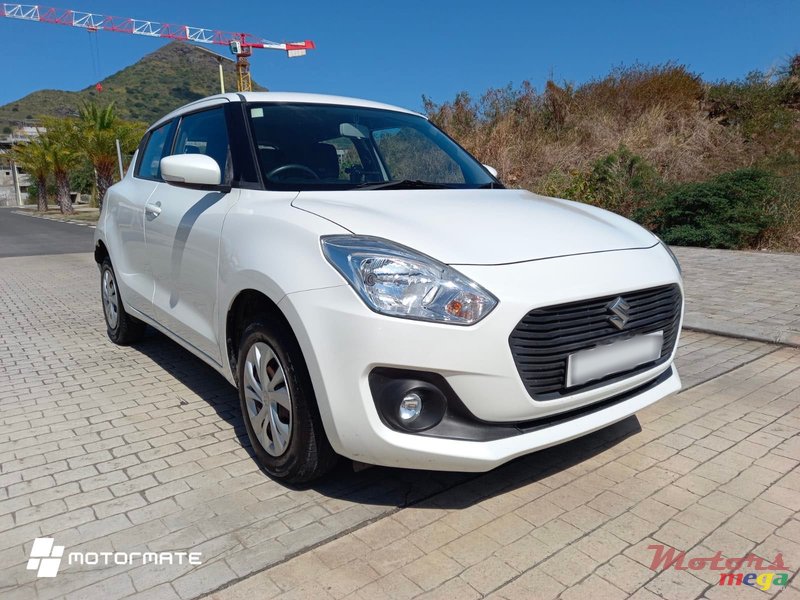 2019' Suzuki Swift GL 1.2 photo #1