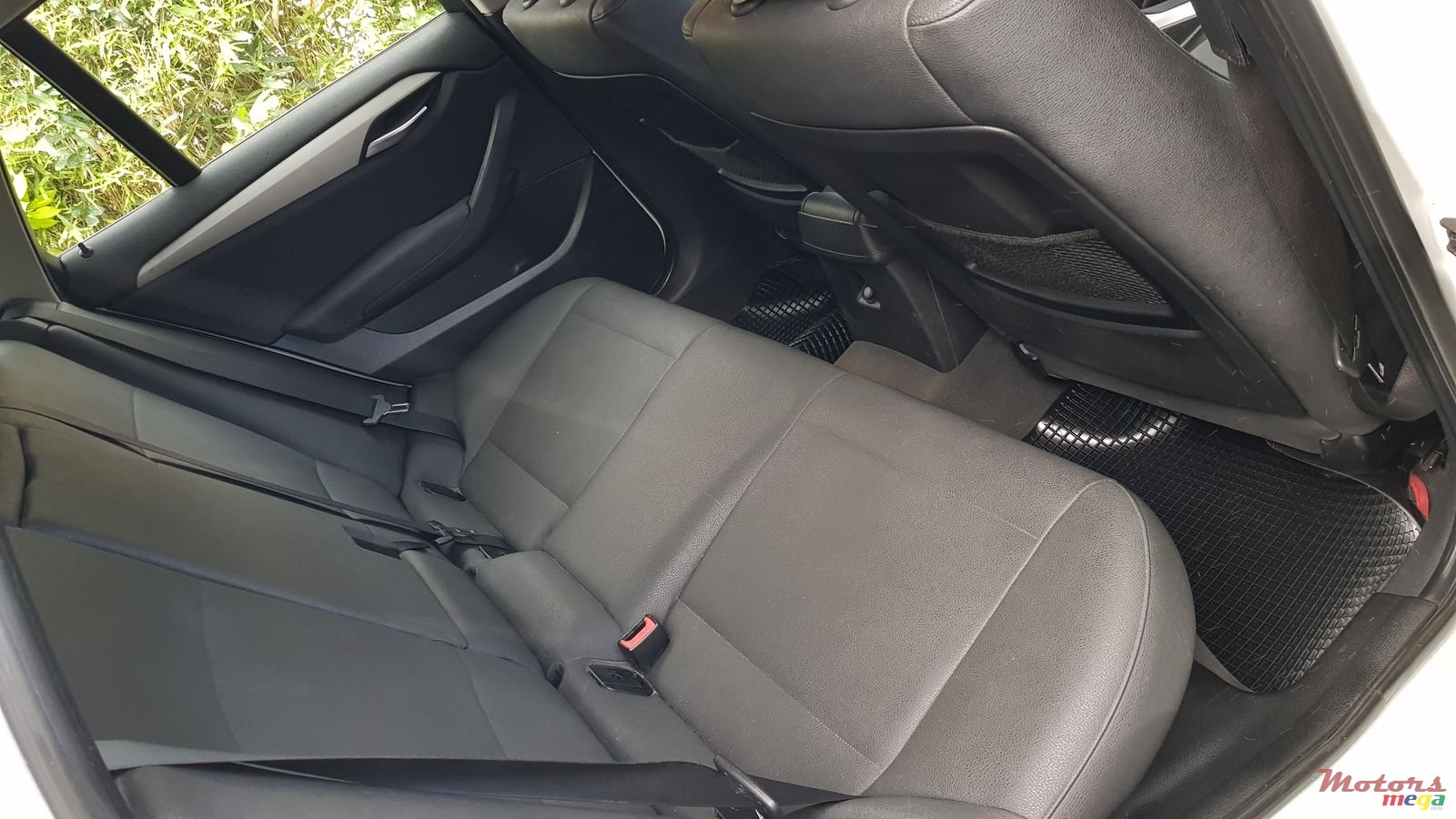 2010' BMW X1 Diesel turbo photo #7