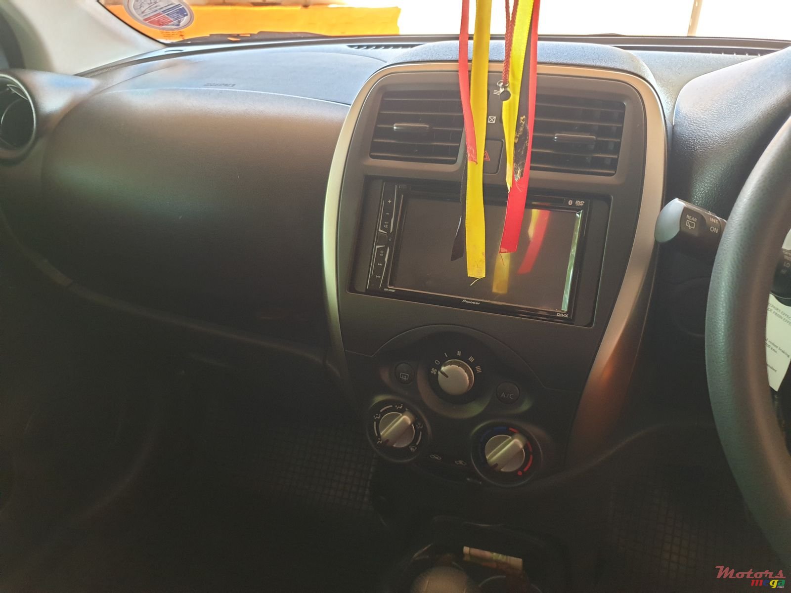 2016' Nissan March photo #3