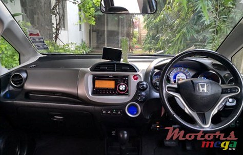 2012' Honda Fit photo #2