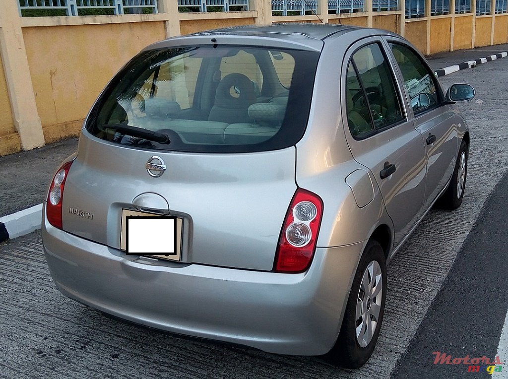 2009' Nissan March photo #4