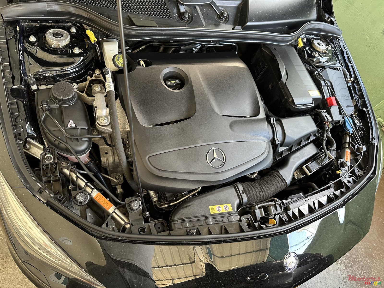 2015' Mercedes-Benz CLA 180 AMG photo #7