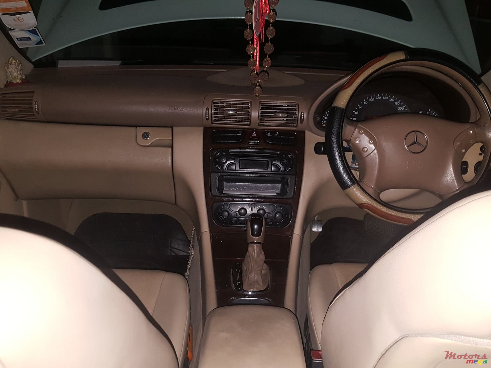 2001' Mercedes-Benz C-Class photo #6