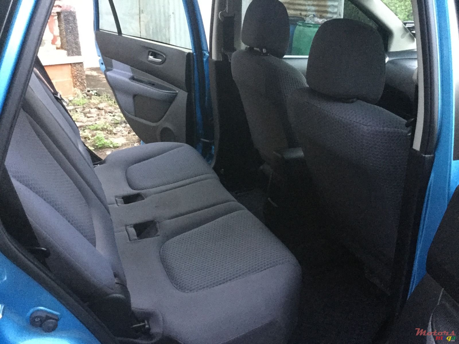 2015' Nissan Wingroad photo #6