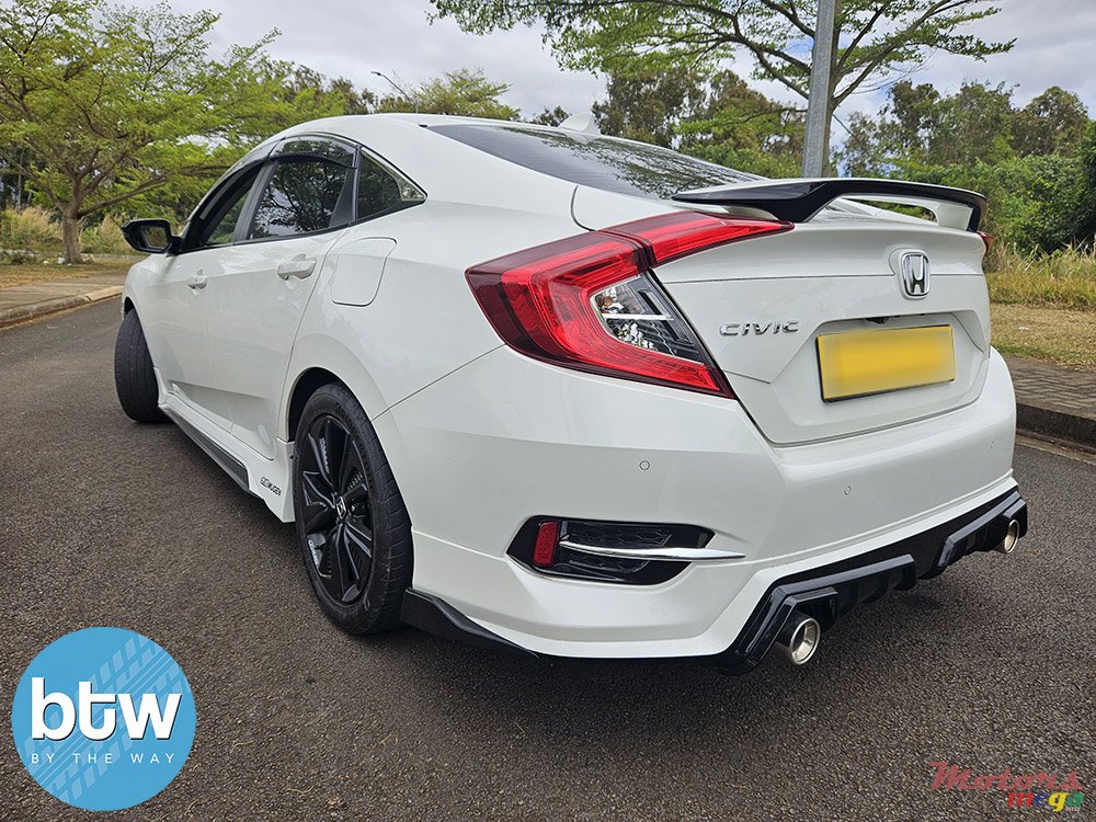 2018' Honda Civic photo #3