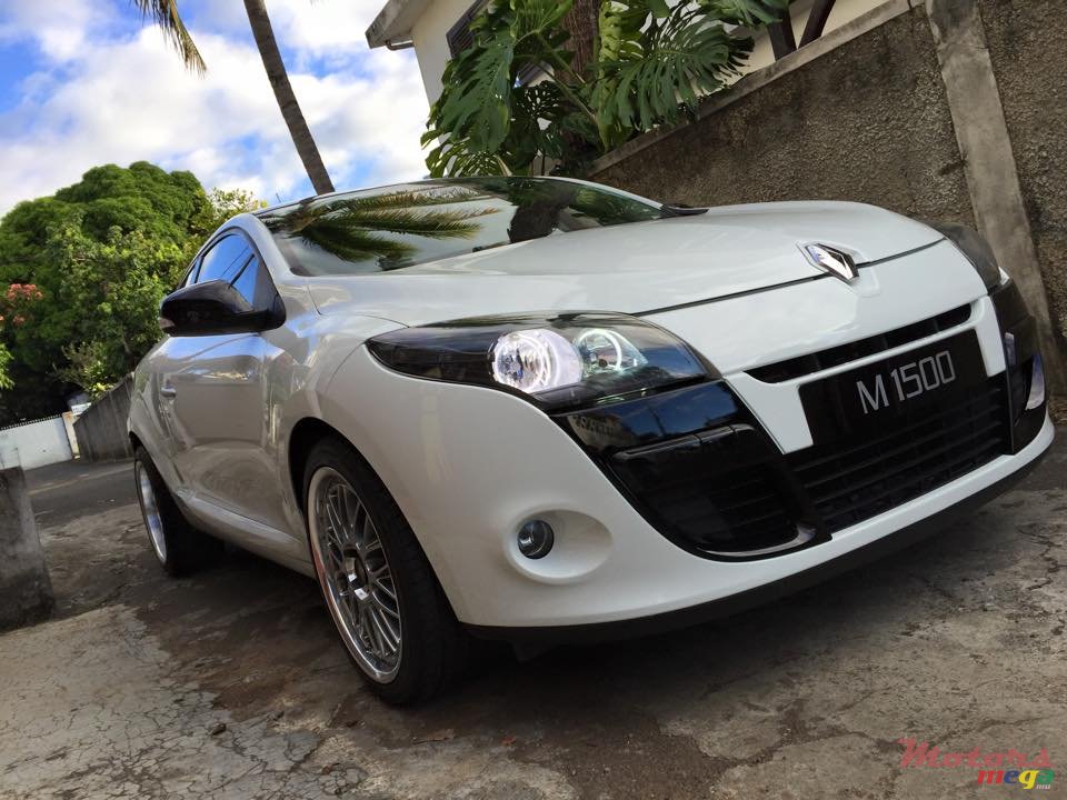2010' Renault Megane RS fully tune photo #1