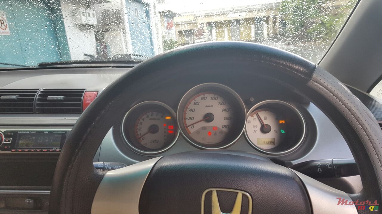 2005' Honda Fit non photo #6