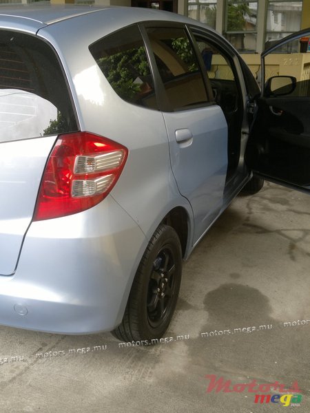 2008' Honda Jazz FIT AUTO photo #3