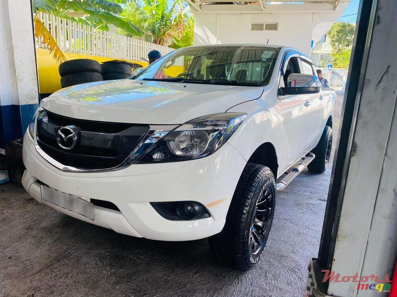 2018' Mazda BT-50 photo #1