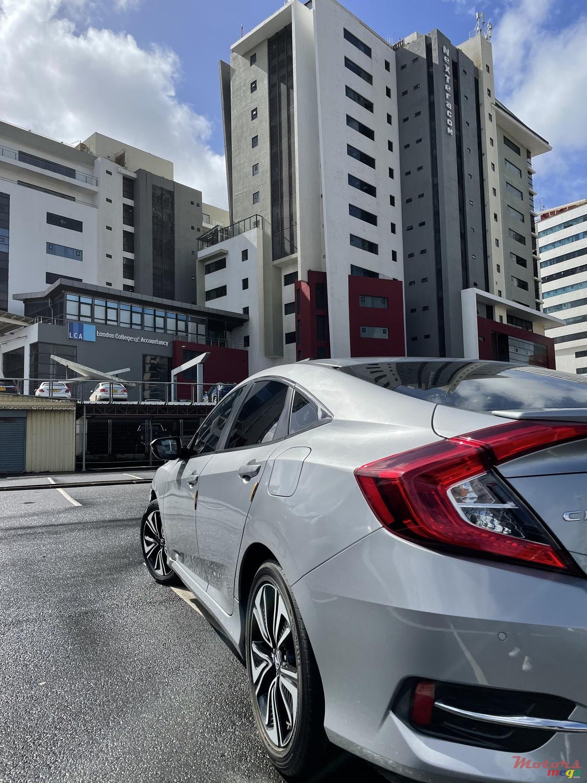 2018' Honda Civic photo #3