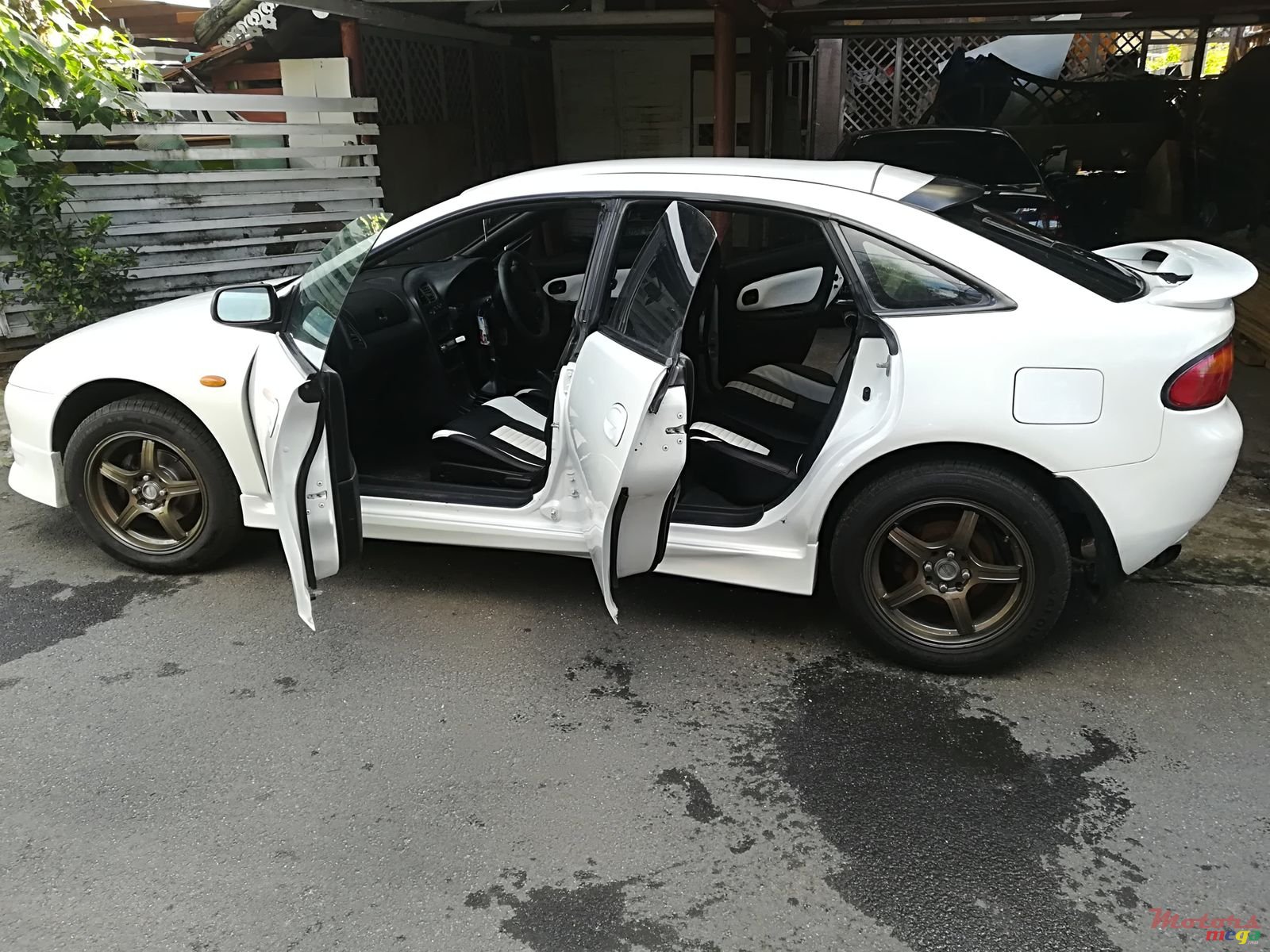 1997' Mazda Astina photo #3