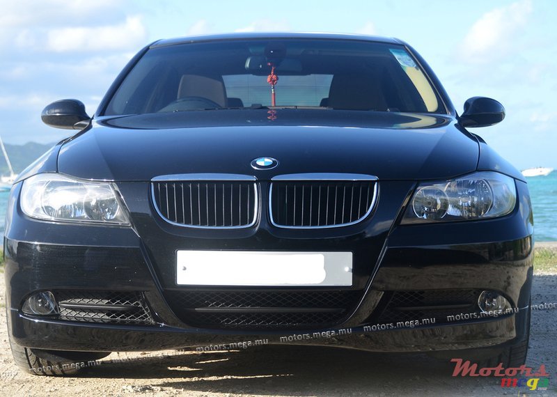 2006' BMW 3 Series photo #1