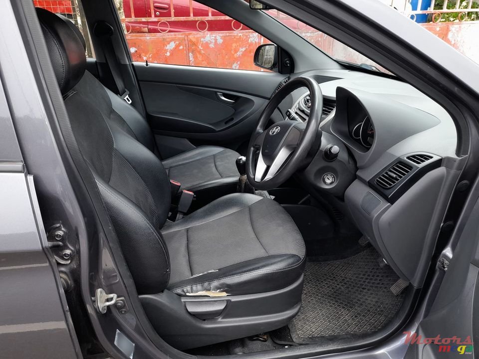 2017' Hyundai i10 photo #4