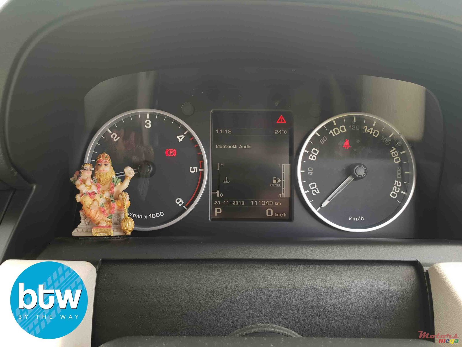 2012' Land Rover Range Rover Sport SDV6 photo #6