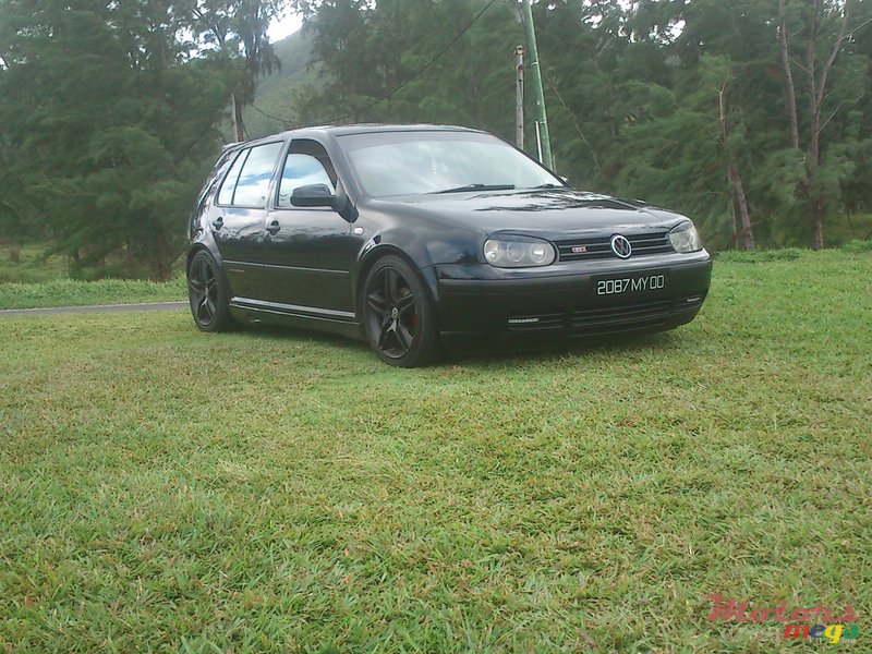 2000' Volkswagen Golf IV photo #1