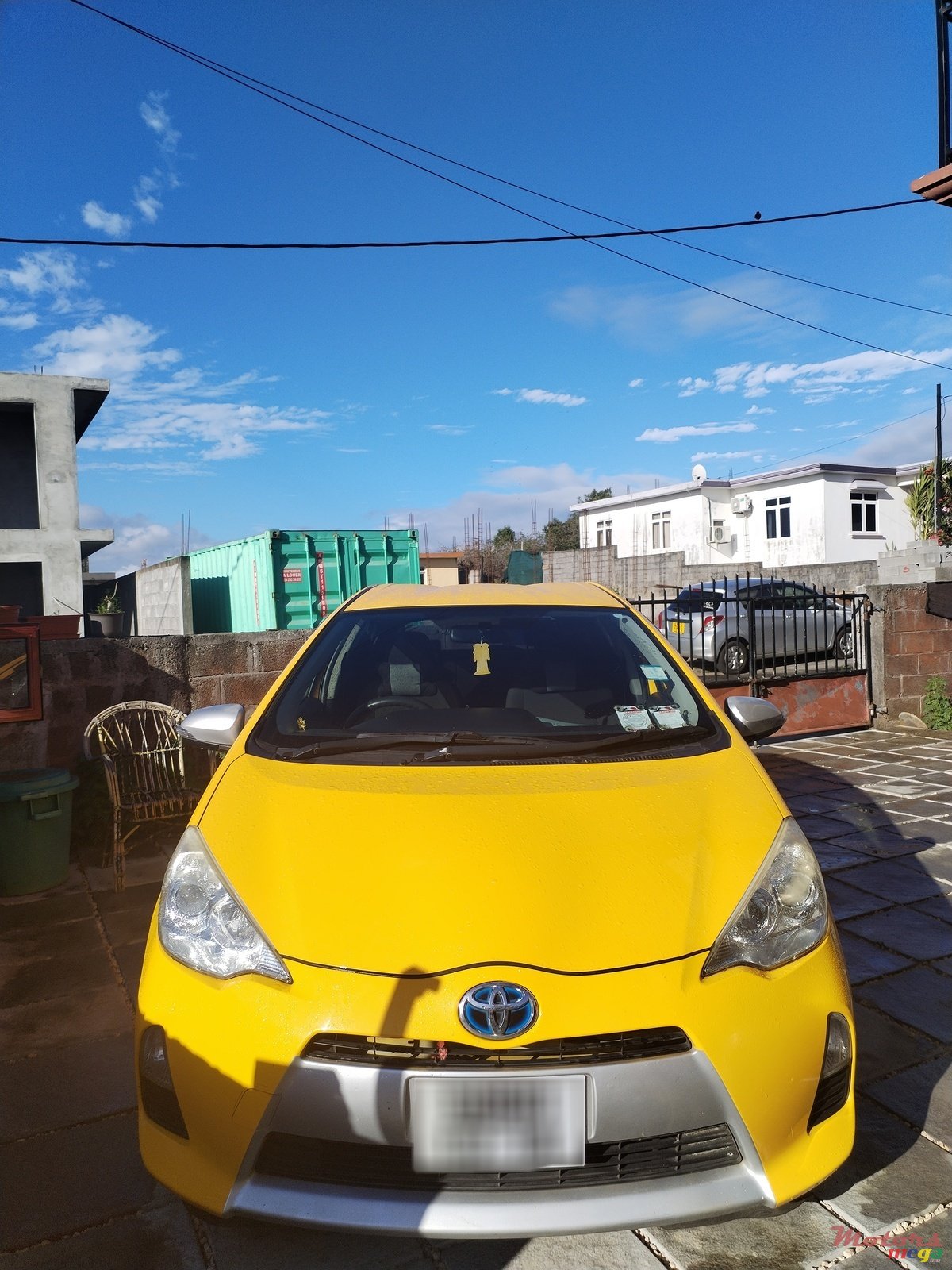 2014' Toyota Aqua photo #1