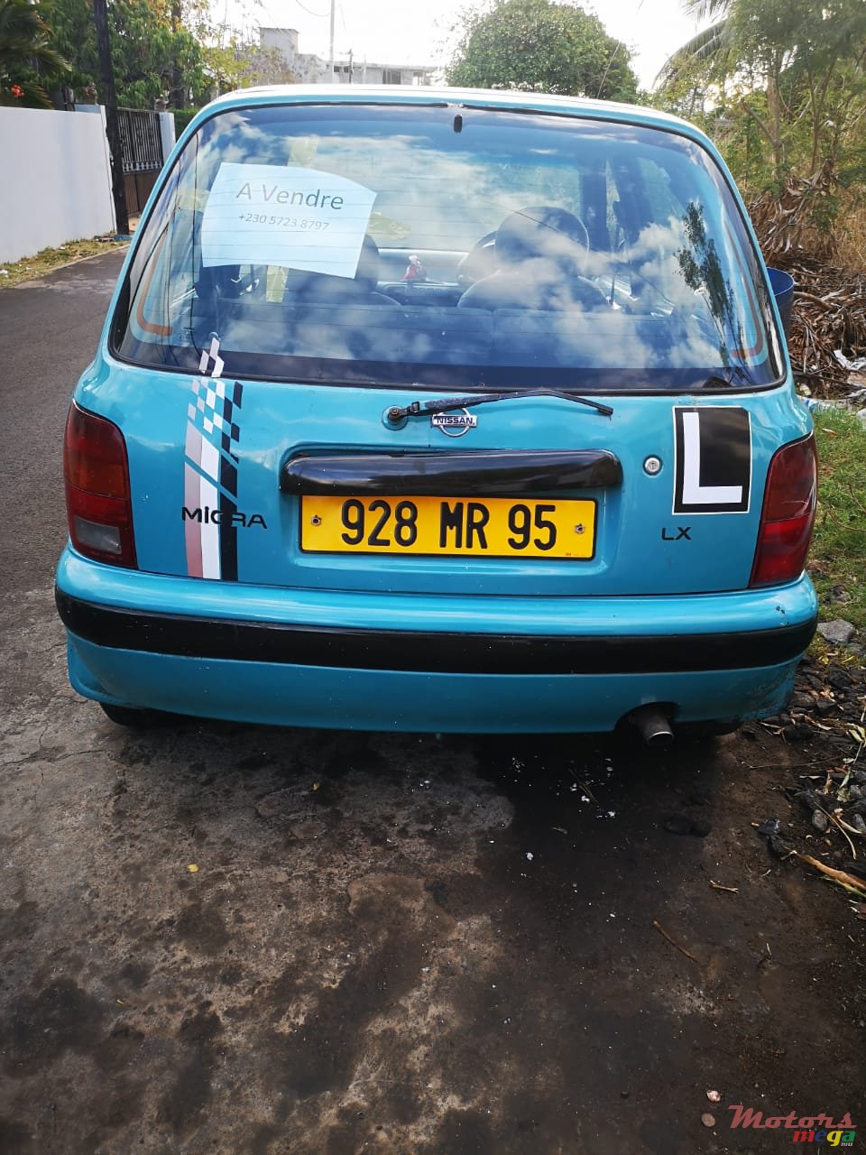 1995' Nissan Micra photo #2