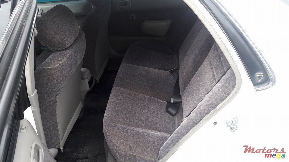 1998' Toyota Corolla photo #4