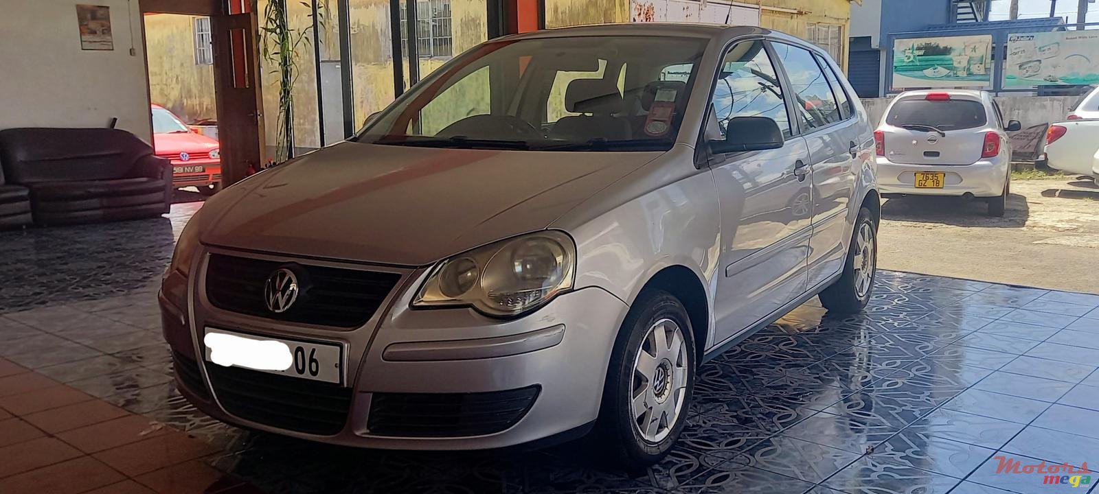 2006' Volkswagen Polo photo #2