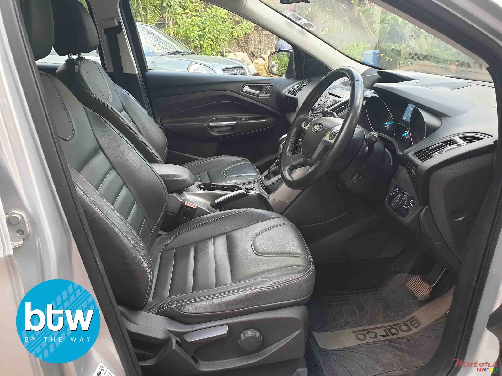 2015' Ford Kuga photo #6