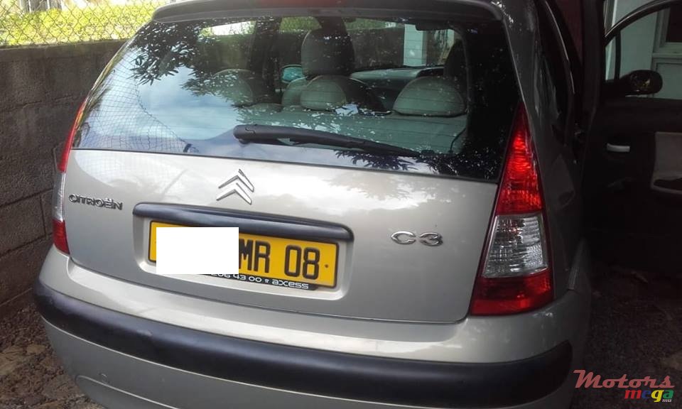2008' Citroen C3 photo #6