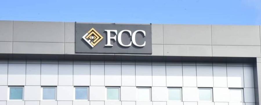 FCC : Un homme d’affaires dans le viseur pour le projet d’achat d’une Porsche