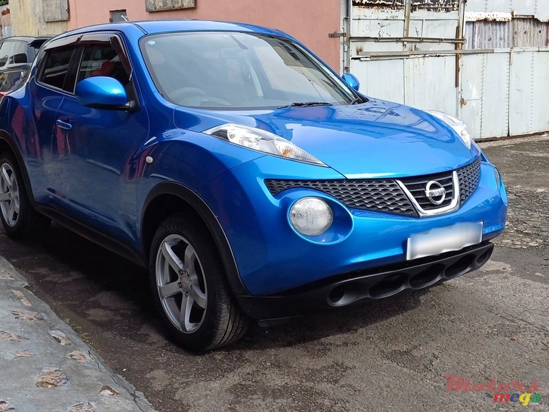 2011' Nissan Juke photo #1