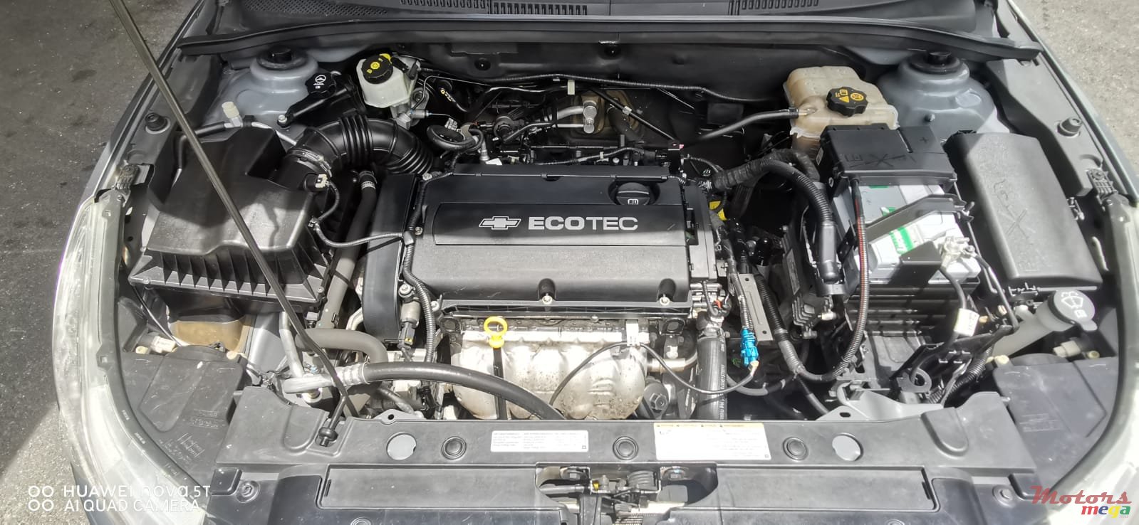 2014' Chevrolet Cruze photo #2