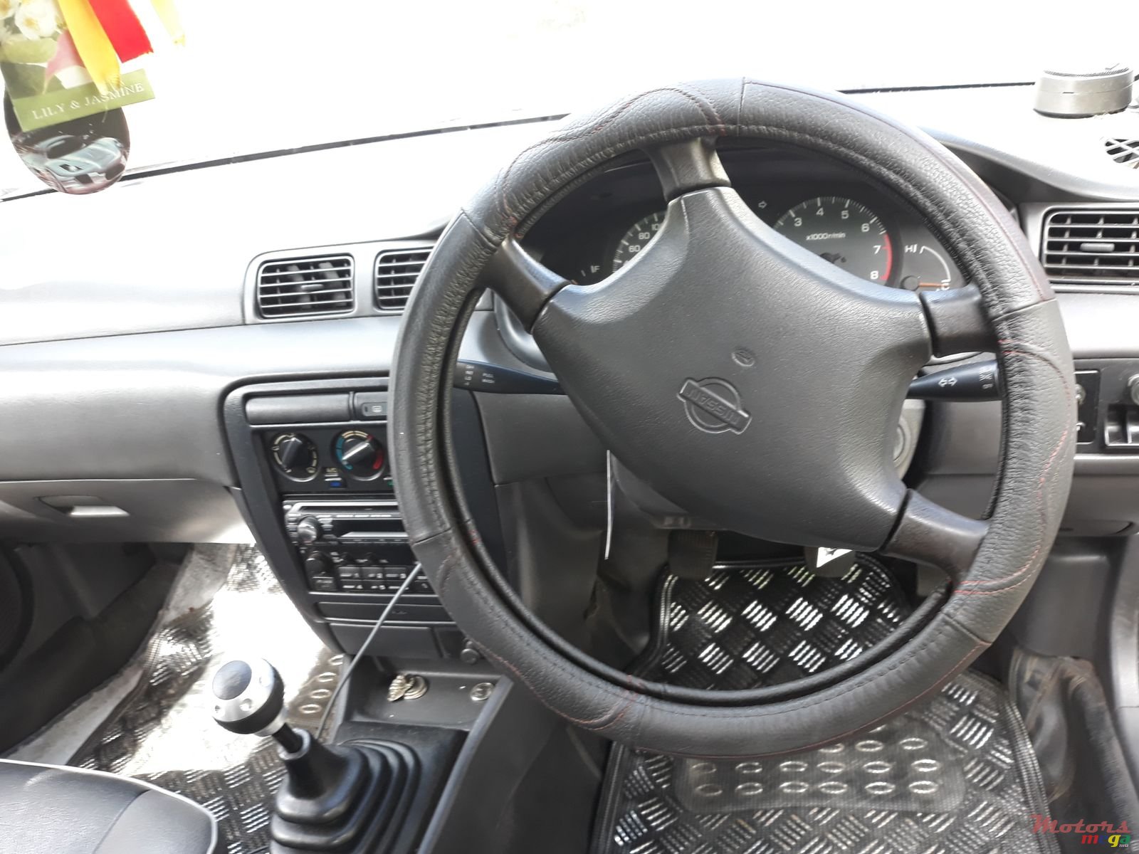 1998' Nissan Sunny new engine of 1500cc photo #4