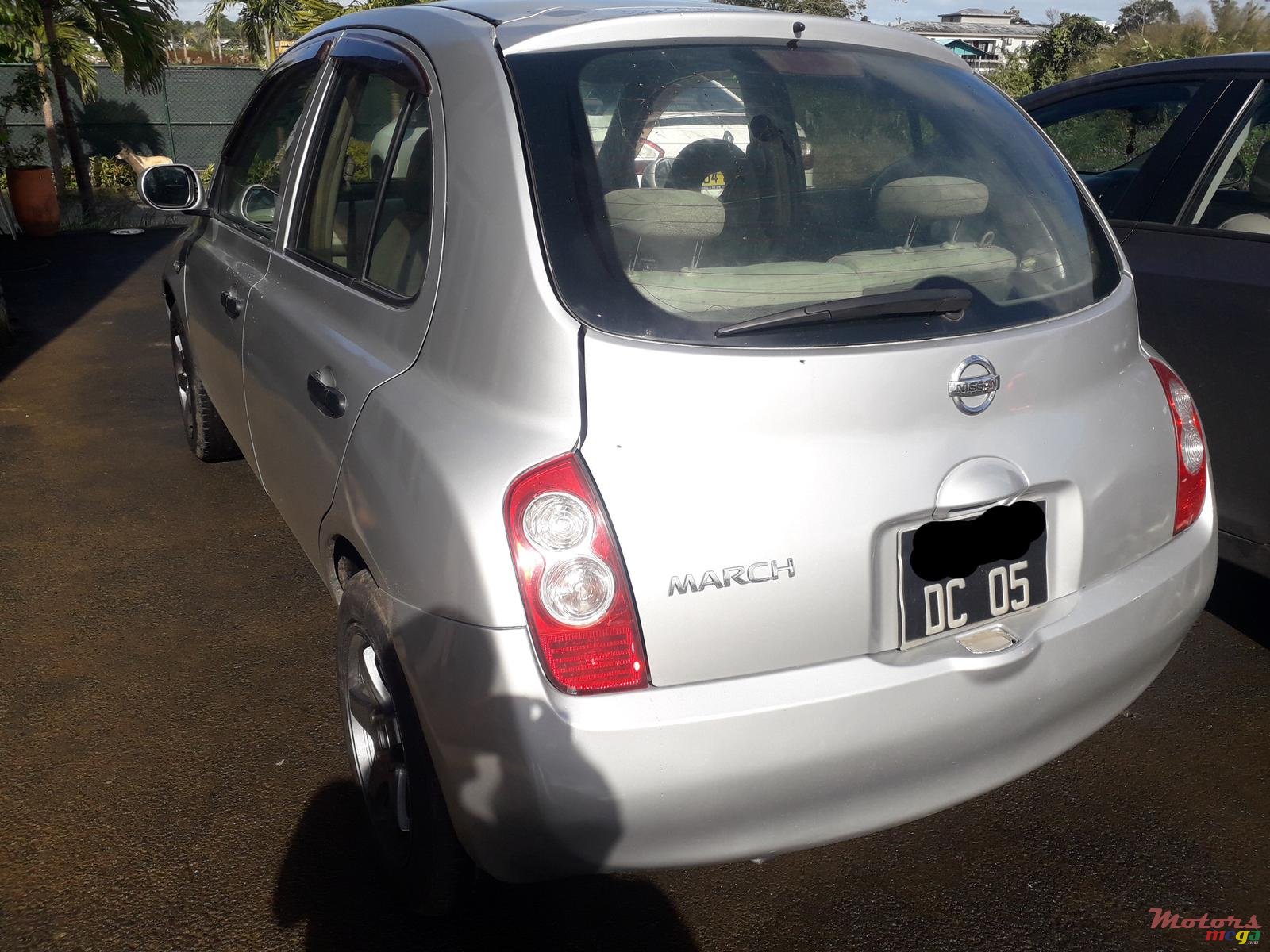 2005' Nissan photo #1