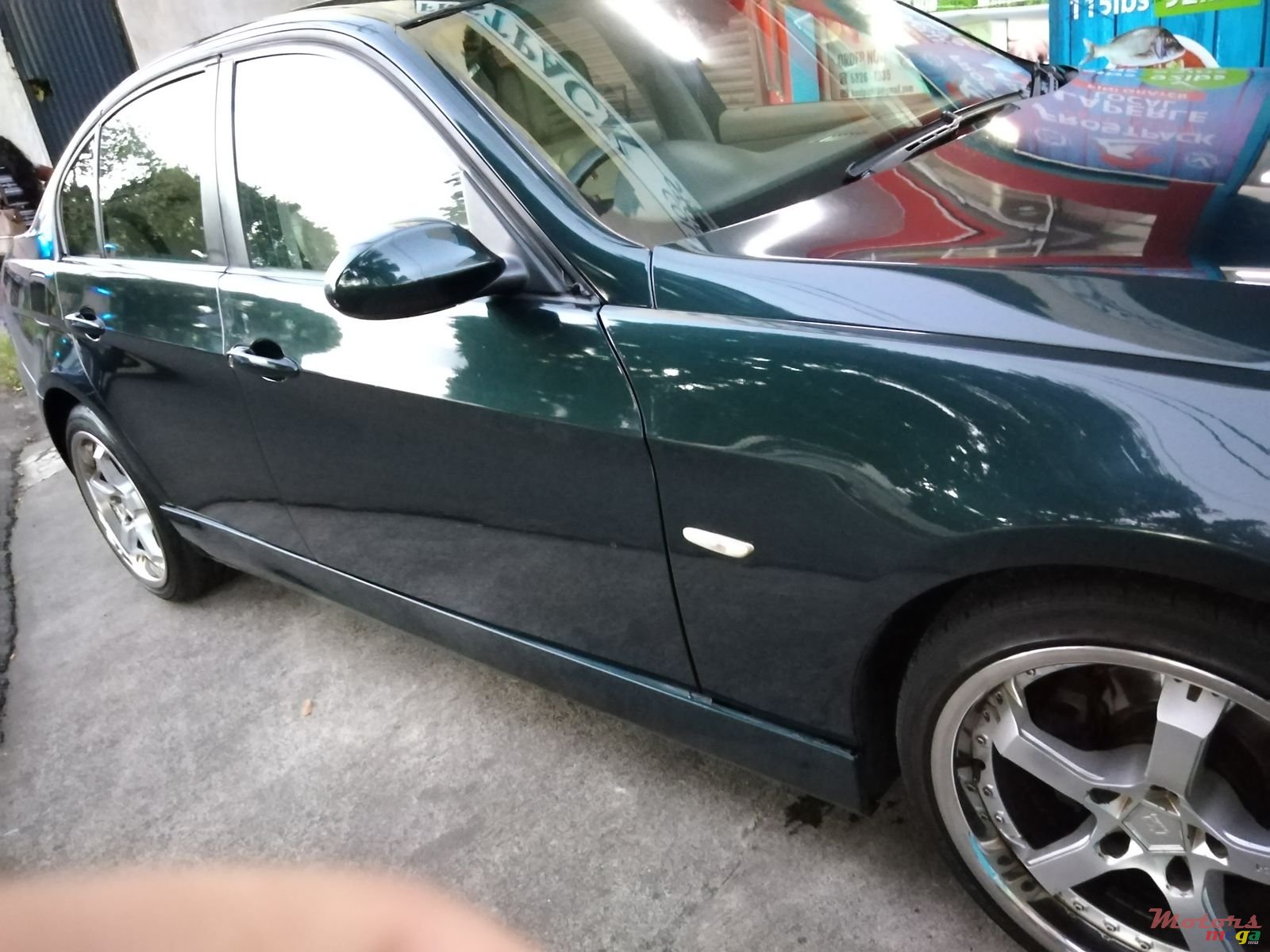 2006' BMW 320 photo #6