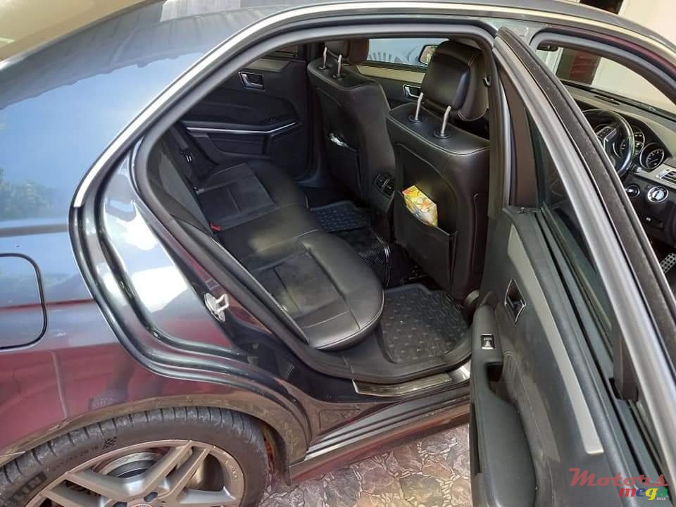 2014' Mercedes-Benz E-Class photo #3