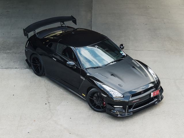 Would You Have the Balls to Drive this 1,200-HP Nissan GT-R?