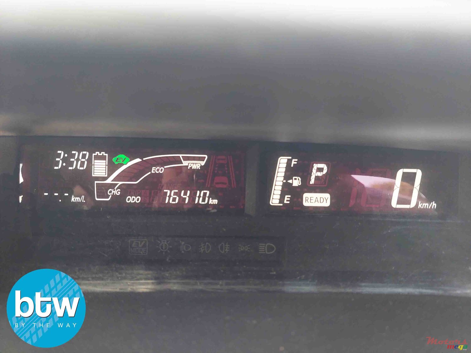 2016' Toyota Aqua photo #7